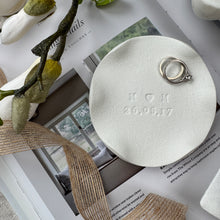 Load image into Gallery viewer, Personalised Ruffled Edge Ring Holder Trinket Dish