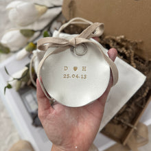 Load image into Gallery viewer, Personalised Ruffled Edge Ring Holder Trinket Dish with Ribbon
