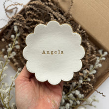 Load image into Gallery viewer, PERSONALISED SCALLOP TRINKET DISH
