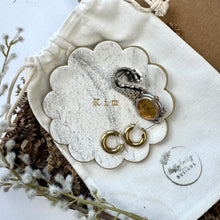 Load image into Gallery viewer, Personalised Clay Marble Effect Jewellery Dish
