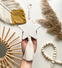 Load image into Gallery viewer, Natural Tassel Star Wall Hanging
